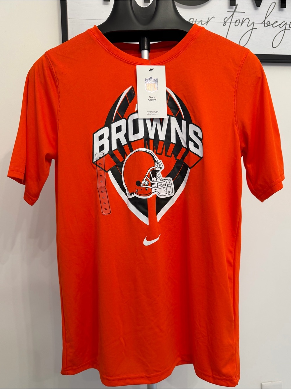 Cleveland Browns Nike Legend Icon Performance T-Shirt - Orange Youth XL 18/20